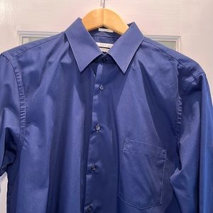 Van Heusen, dark blue poplin dress/casual shirt, size 16-32/33